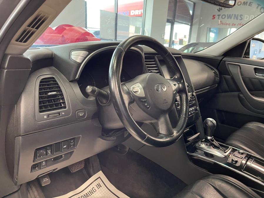 Used INFINITI QX70 RWD 4dr 2016 | 5 Towns Drive. Inwood, New York Used INFINITI QX70 RWD 4dr 2016 | 5 Towns Drive. Inwood, New York