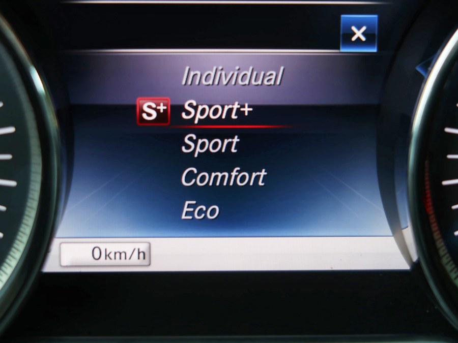 Used Mercedes-benz E-class E 300 2018 | Auto Expo Ent Inc.. Great Neck, New York Used Mercedes-benz E-class E 300 2018 | Auto Expo Ent Inc.. Great Neck, New York