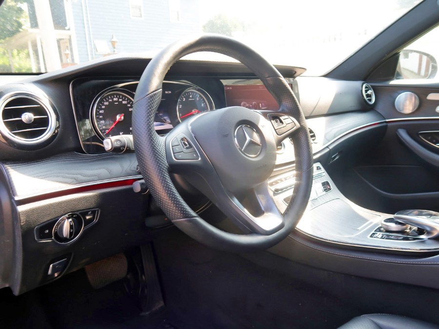 Used Mercedes-benz E-class E 300 2018 | Auto Expo Ent Inc.. Great Neck, New York Used Mercedes-benz E-class E 300 2018 | Auto Expo Ent Inc.. Great Neck, New York