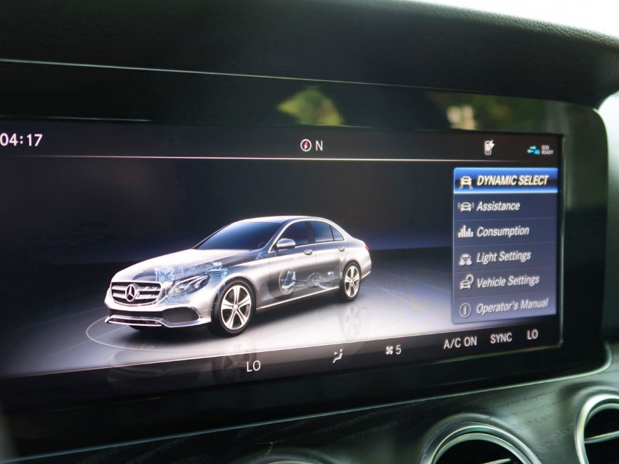 Used Mercedes-benz E-class E 300 2018 | Auto Expo Ent Inc.. Great Neck, New York Used Mercedes-benz E-class E 300 2018 | Auto Expo Ent Inc.. Great Neck, New York