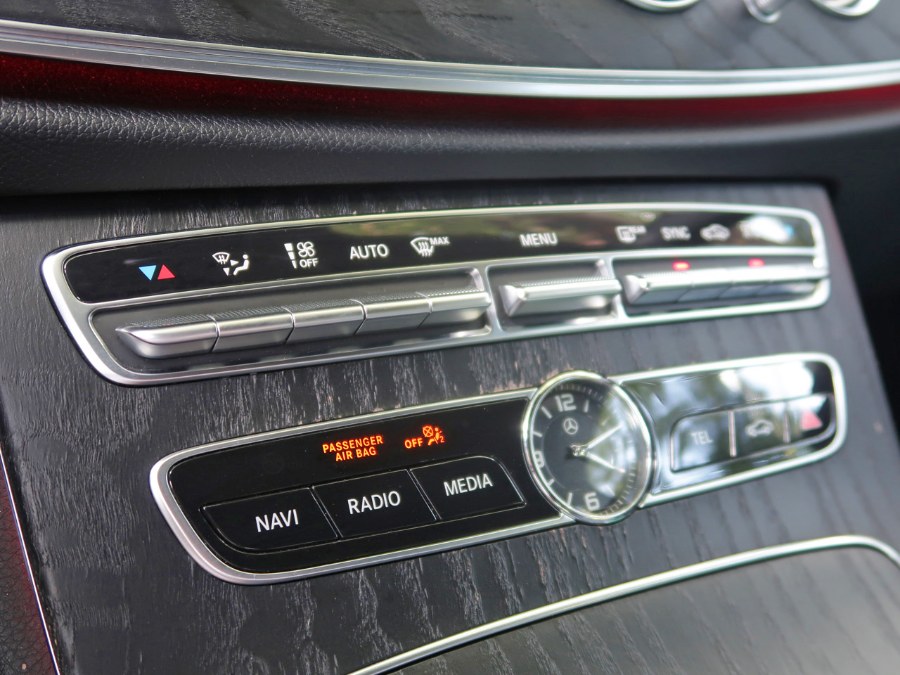 Used Mercedes-benz E-class E 300 2018 | Auto Expo Ent Inc.. Great Neck, New York Used Mercedes-benz E-class E 300 2018 | Auto Expo Ent Inc.. Great Neck, New York
