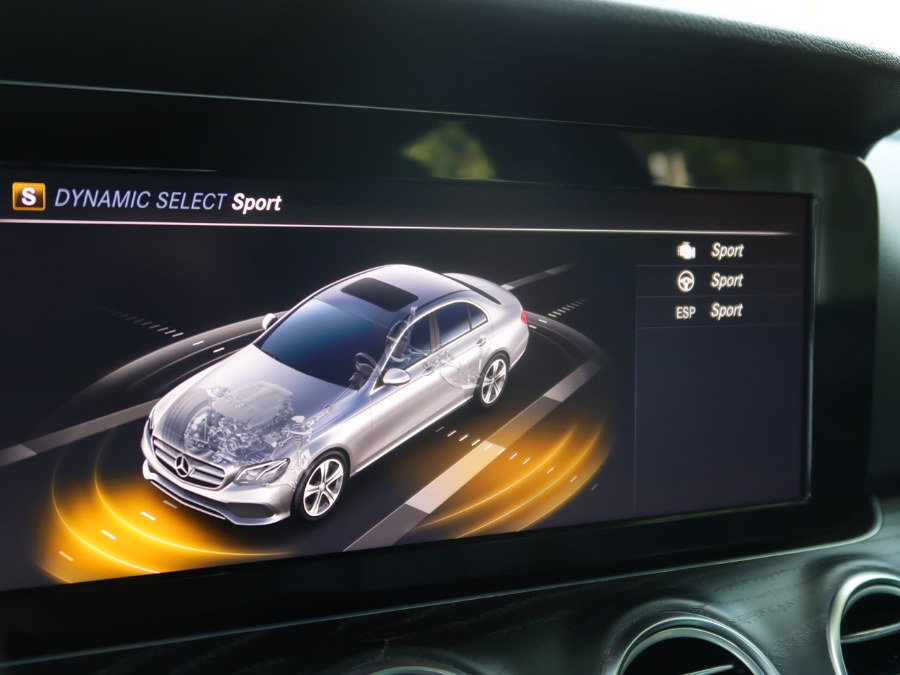 Used Mercedes-benz E-class E 300 2018 | Auto Expo Ent Inc.. Great Neck, New York Used Mercedes-benz E-class E 300 2018 | Auto Expo Ent Inc.. Great Neck, New York