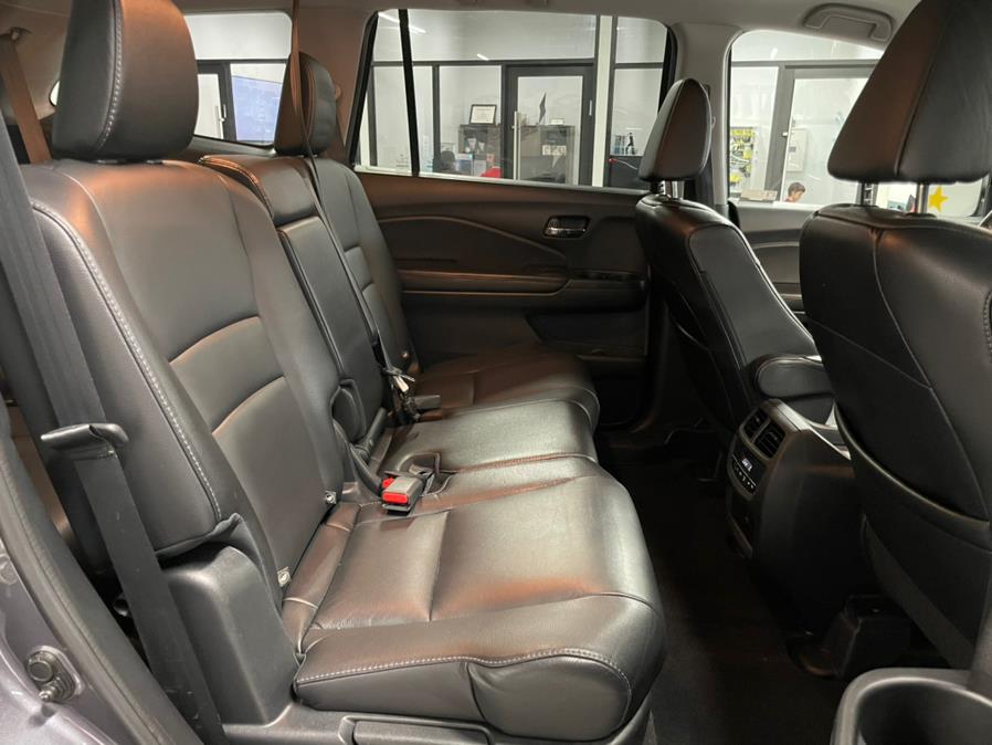 Used Honda Pilot EX-L EX-L AWD 2018 | Jamaica 26 Motors. Hollis, New York Used Honda Pilot EX-L EX-L AWD 2018 | Jamaica 26 Motors. Hollis, New York