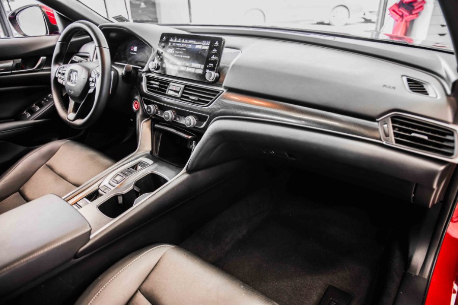 Used Honda Accord Sedan Sport 2.0T Auto 2019 | 26 Motors Long Island. ELMONT, New York Used Honda Accord Sedan Sport 2.0T Auto 2019 | 26 Motors Long Island. ELMONT, New York