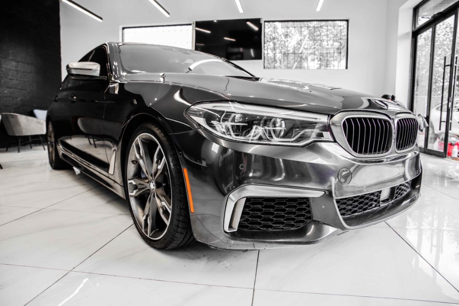 Used BMW 5 Series M550i xDrive Sedan 2018 | 26 Motors Long Island. ELMONT, New York Used BMW 5 Series M550i xDrive Sedan 2018 | 26 Motors Long Island. ELMONT, New York
