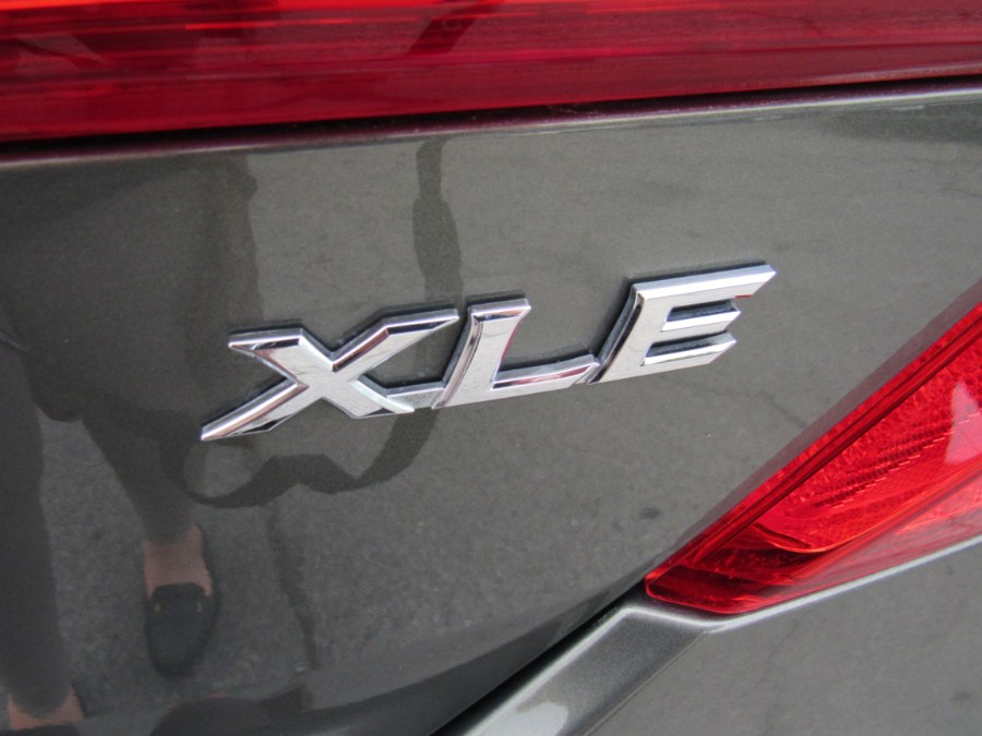 Used Toyota Camry XLE 2014 | Hilario's Auto Sales Inc.. Worcester, Massachusetts Used Toyota Camry XLE 2014 | Hilario's Auto Sales Inc.. Worcester, Massachusetts