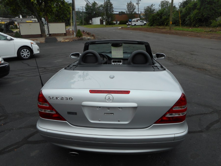 2003 Mercedes-Benz SLK-Class 2dr Kompressor Roadster 2.3L, available for sale in Newington, Connecticut | Wholesale Motorcars LLC. Newington, Connecticut 2003 Mercedes-Benz SLK-Class 2dr Kompressor Roadster 2.3L, available for sale in Newington, Connecticut | Wholesale Motorcars LLC. Newington, Connecticut