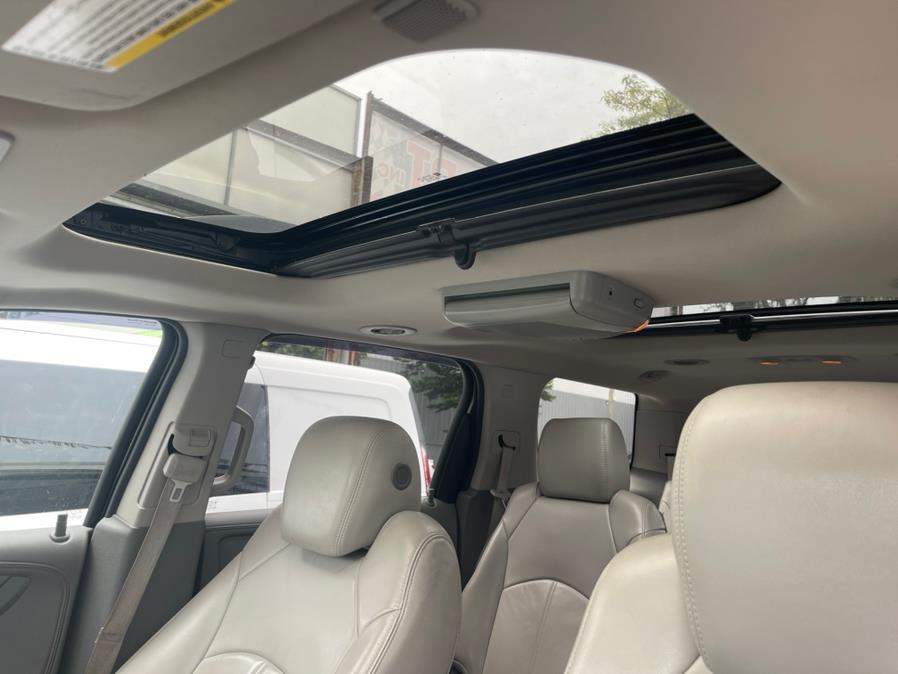 Used GMC Acadia AWD 4dr SLT w/SLT-1 2013 | NYC Automart Inc. Brooklyn, New York Used GMC Acadia AWD 4dr SLT w/SLT-1 2013 | NYC Automart Inc. Brooklyn, New York