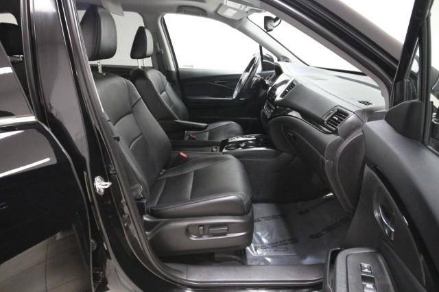 Used Honda Pilot Touring AWD w/ Navi, RES & rearCam 2018 | Car Revolution. Maple Shade, New Jersey Used Honda Pilot Touring AWD w/ Navi, RES & rearCam 2018 | Car Revolution. Maple Shade, New Jersey