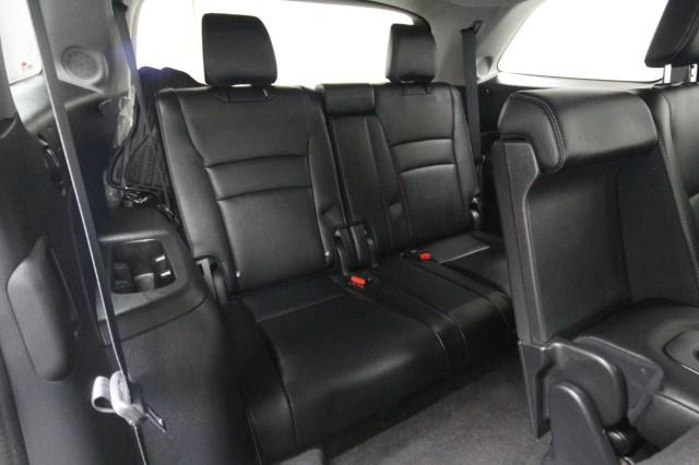 Used Honda Pilot Touring AWD w/ Navi, RES & rearCam 2018 | Car Revolution. Maple Shade, New Jersey Used Honda Pilot Touring AWD w/ Navi, RES & rearCam 2018 | Car Revolution. Maple Shade, New Jersey