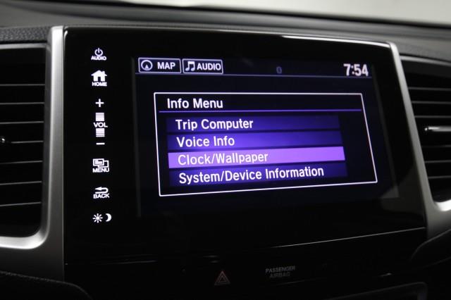 Used Honda Pilot Touring AWD w/ Navi, RES & rearCam 2018 | Car Revolution. Maple Shade, New Jersey Used Honda Pilot Touring AWD w/ Navi, RES & rearCam 2018 | Car Revolution. Maple Shade, New Jersey