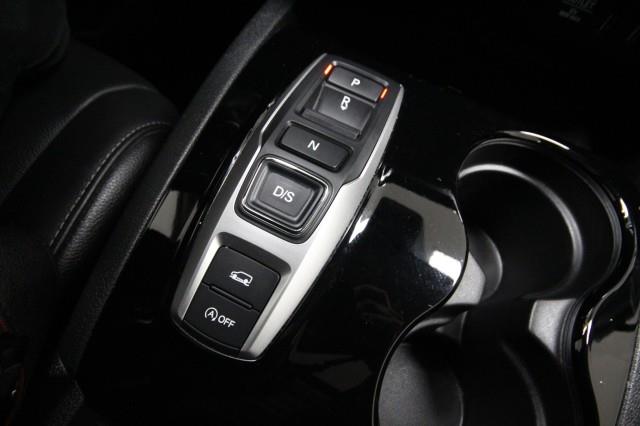 Used Honda Pilot Touring AWD w/ Navi, RES & rearCam 2018 | Car Revolution. Maple Shade, New Jersey Used Honda Pilot Touring AWD w/ Navi, RES & rearCam 2018 | Car Revolution. Maple Shade, New Jersey