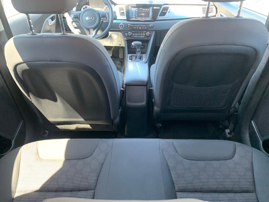 Used Kia Niro LX Hybrid 2017 | Green Light Auto Wholesale. Daly City, California Used Kia Niro LX Hybrid 2017 | Green Light Auto Wholesale. Daly City, California