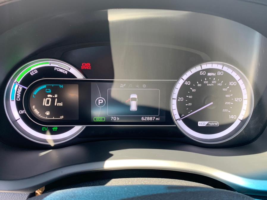 Used Kia Niro LX Hybrid 2017 | Green Light Auto Wholesale. Daly City, California Used Kia Niro LX Hybrid 2017 | Green Light Auto Wholesale. Daly City, California