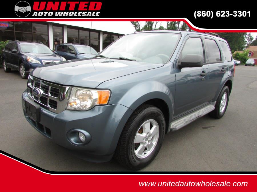 Used Ford Escape 4WD 4dr XLT 2010 | United Auto Sales of E Windsor, Inc. East Windsor, Connecticut Used Ford Escape 4WD 4dr XLT 2010 | United Auto Sales of E Windsor, Inc. East Windsor, Connecticut