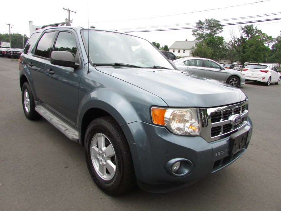 Used Ford Escape 4WD 4dr XLT 2010 | United Auto Sales of E Windsor, Inc. East Windsor, Connecticut Used Ford Escape 4WD 4dr XLT 2010 | United Auto Sales of E Windsor, Inc. East Windsor, Connecticut