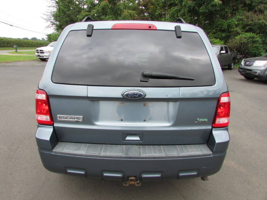 Used Ford Escape 4WD 4dr XLT 2010 | United Auto Sales of E Windsor, Inc. East Windsor, Connecticut Used Ford Escape 4WD 4dr XLT 2010 | United Auto Sales of E Windsor, Inc. East Windsor, Connecticut