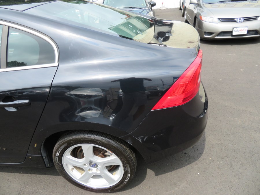 Used Volvo S60 FWD 4dr Sdn T5 w/Moonroof 2012 | Auto Match LLC. Waterbury, Connecticut Used Volvo S60 FWD 4dr Sdn T5 w/Moonroof 2012 | Auto Match LLC. Waterbury, Connecticut
