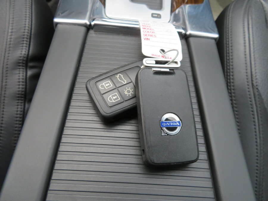 Used Volvo S60 FWD 4dr Sdn T5 w/Moonroof 2012 | Auto Match LLC. Waterbury, Connecticut Used Volvo S60 FWD 4dr Sdn T5 w/Moonroof 2012 | Auto Match LLC. Waterbury, Connecticut