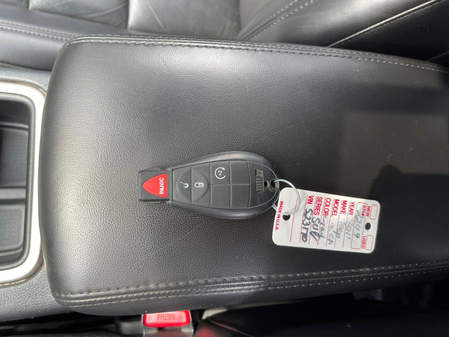 Used Jeep Grand Cherokee 4WD 4dr Laredo 2011 | Auto Match LLC. Waterbury, Connecticut Used Jeep Grand Cherokee 4WD 4dr Laredo 2011 | Auto Match LLC. Waterbury, Connecticut