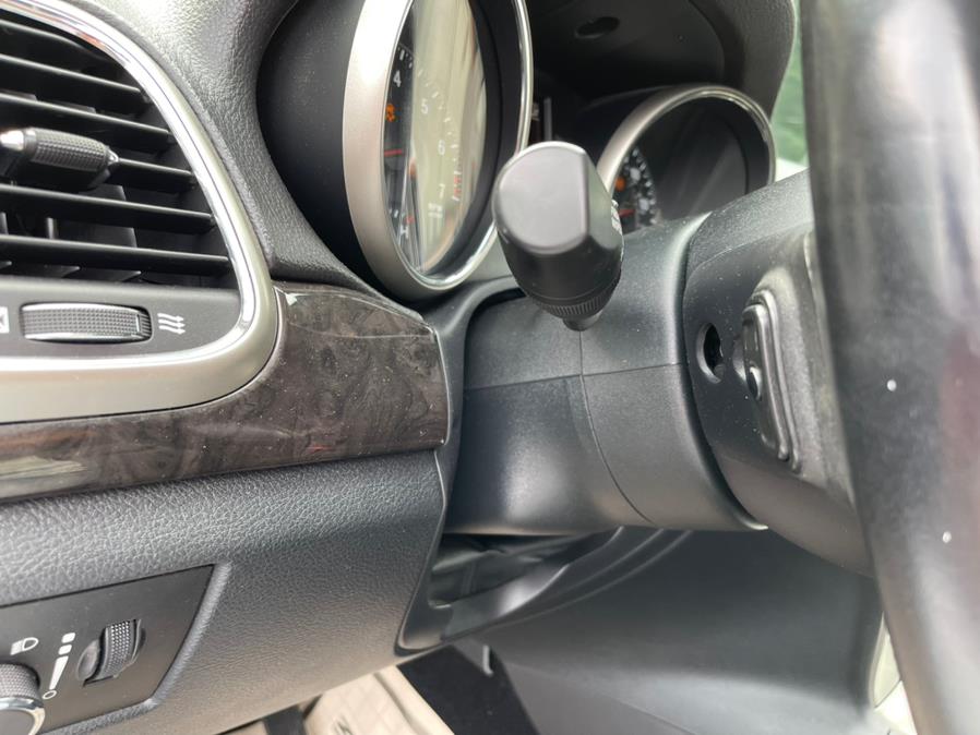 Used Jeep Grand Cherokee 4WD 4dr Laredo 2011 | Auto Match LLC. Waterbury, Connecticut Used Jeep Grand Cherokee 4WD 4dr Laredo 2011 | Auto Match LLC. Waterbury, Connecticut