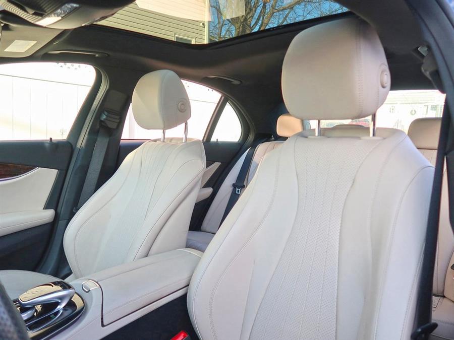 Used Mercedes-benz E-class E 300 2018 | Auto Expo Ent Inc.. Great Neck, New York Used Mercedes-benz E-class E 300 2018 | Auto Expo Ent Inc.. Great Neck, New York