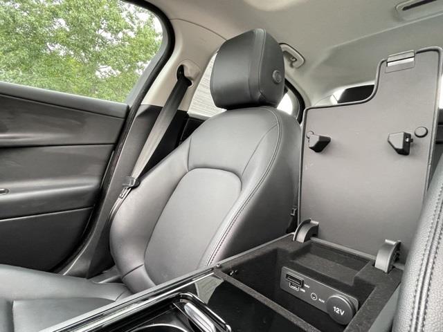 Used Jaguar Xe 25t Premium 2018 | Blasius Federal Road. Brookfield, Connecticut Used Jaguar Xe 25t Premium 2018 | Blasius Federal Road. Brookfield, Connecticut