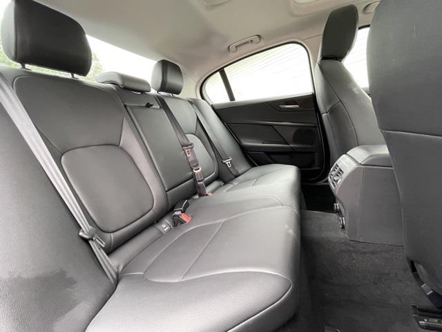 Used Jaguar Xe 25t Premium 2018 | Blasius Federal Road. Brookfield, Connecticut Used Jaguar Xe 25t Premium 2018 | Blasius Federal Road. Brookfield, Connecticut