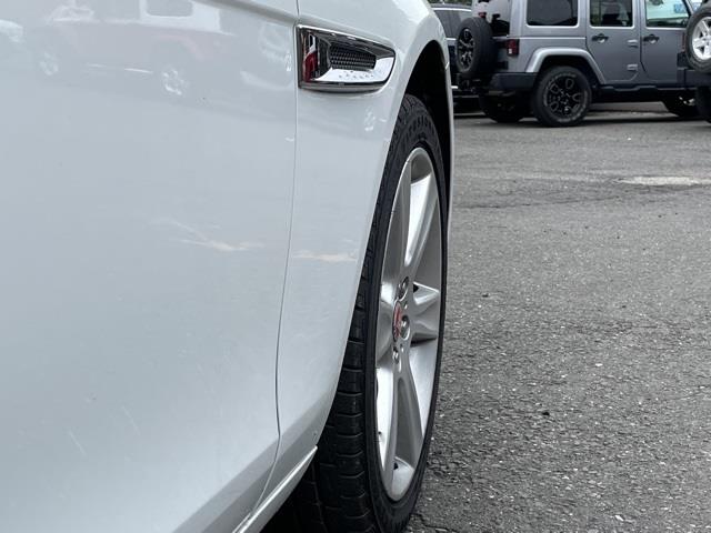 Used Jaguar Xe 25t Premium 2018 | Blasius Federal Road. Brookfield, Connecticut Used Jaguar Xe 25t Premium 2018 | Blasius Federal Road. Brookfield, Connecticut
