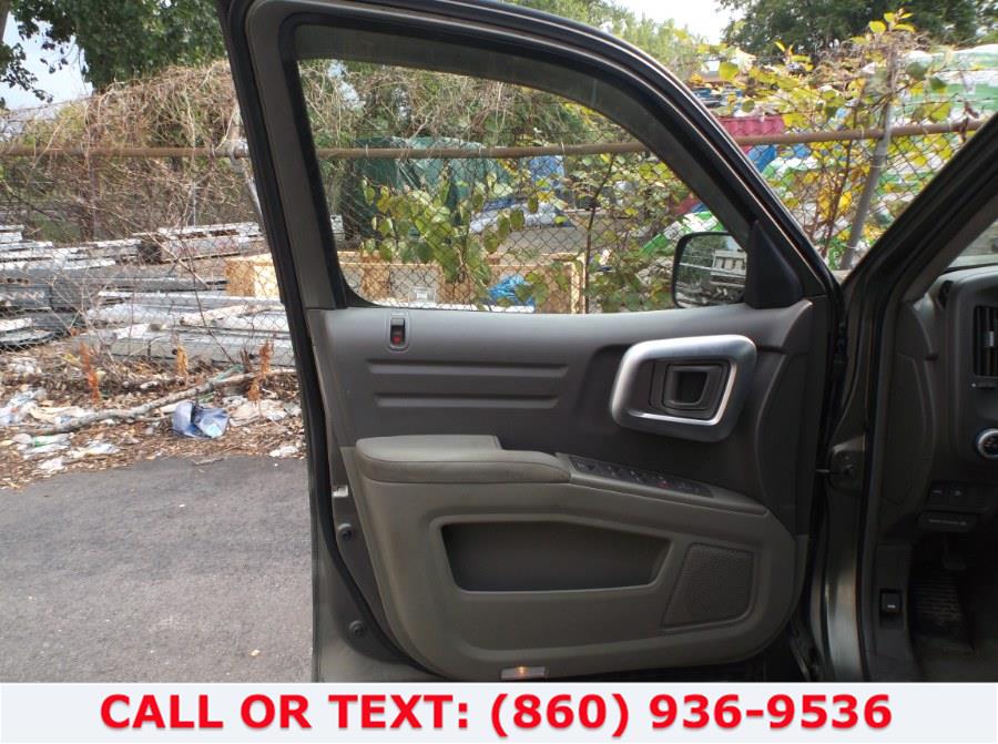 Used Honda Ridgeline 4WD Crew Cab RTS 2007 | Lee Motors Sales Inc. Hartford, Connecticut Used Honda Ridgeline 4WD Crew Cab RTS 2007 | Lee Motors Sales Inc. Hartford, Connecticut