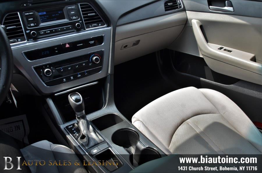 2015 Hyundai Sonata 4dr Sdn 2.4L SE, available for sale in Bohemia, New York | B I Auto Sales. Bohemia, New York 2015 Hyundai Sonata 4dr Sdn 2.4L SE, available for sale in Bohemia, New York | B I Auto Sales. Bohemia, New York