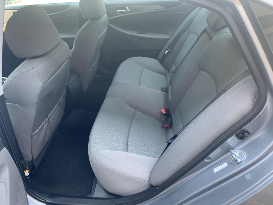 Used Hyundai Sonata Hybrid 4dr Sdn 2015 | TJ Motors. New London, Connecticut Used Hyundai Sonata Hybrid 4dr Sdn 2015 | TJ Motors. New London, Connecticut