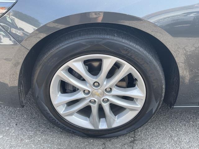 Used Chevrolet Malibu LT 2017 | Hillside Auto Outlet. Jamaica, New York Used Chevrolet Malibu LT 2017 | Hillside Auto Outlet. Jamaica, New York