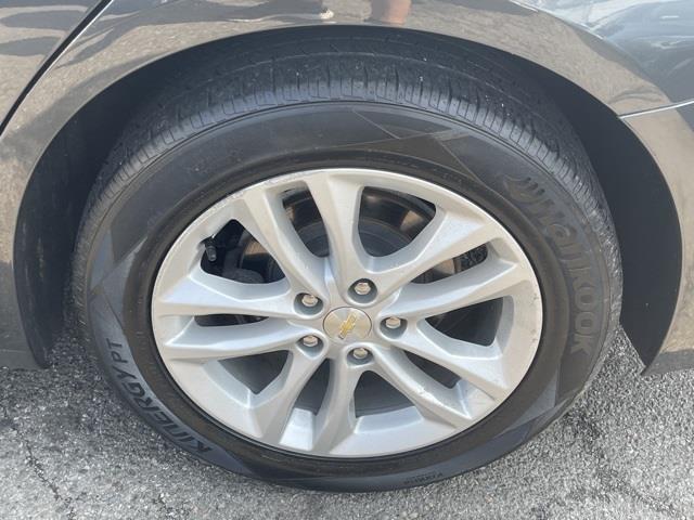 Used Chevrolet Malibu LT 2017 | Hillside Auto Outlet. Jamaica, New York Used Chevrolet Malibu LT 2017 | Hillside Auto Outlet. Jamaica, New York