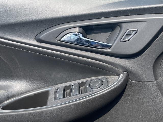 Used Chevrolet Malibu LT 2017 | Hillside Auto Outlet. Jamaica, New York Used Chevrolet Malibu LT 2017 | Hillside Auto Outlet. Jamaica, New York
