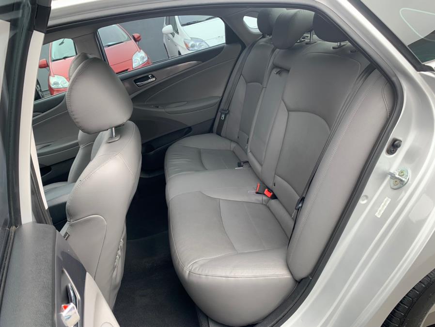 Used Hyundai Sonata Hybrid Limited 2013 | Green Light Auto Wholesale. Daly City, California Used Hyundai Sonata Hybrid Limited 2013 | Green Light Auto Wholesale. Daly City, California