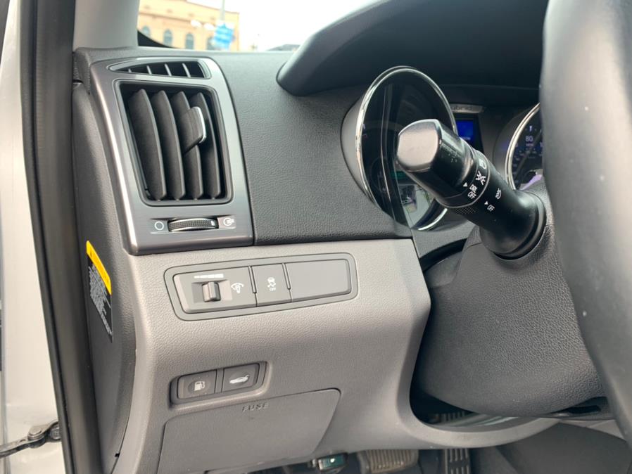 Used Hyundai Sonata Hybrid Limited 2013 | Green Light Auto Wholesale. Daly City, California Used Hyundai Sonata Hybrid Limited 2013 | Green Light Auto Wholesale. Daly City, California