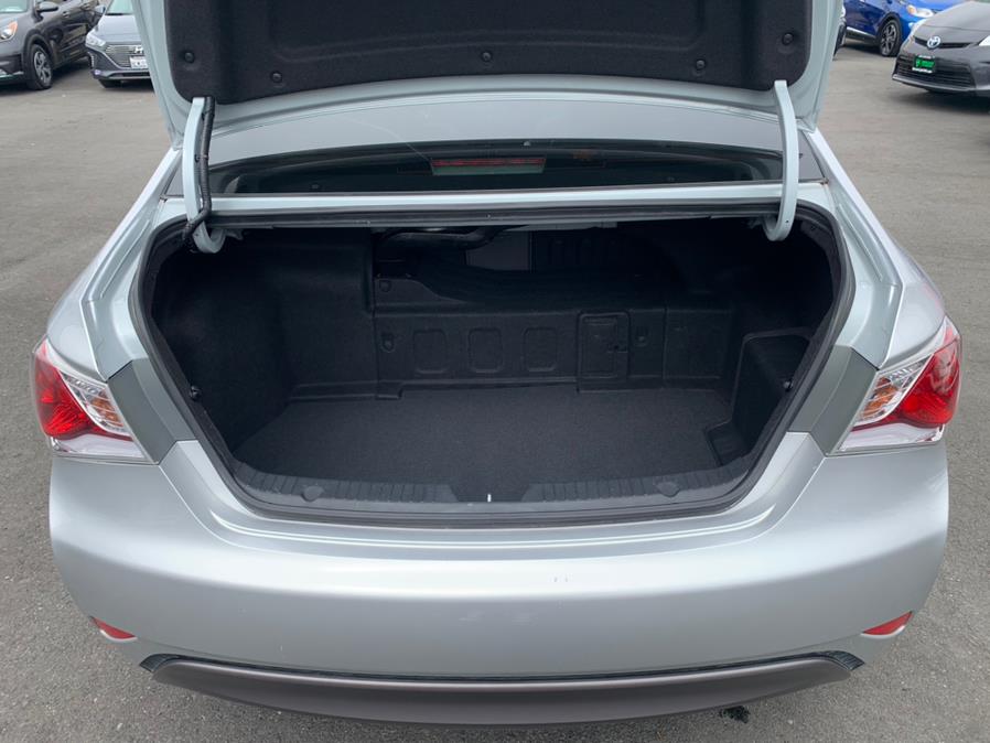 Used Hyundai Sonata Hybrid Limited 2013 | Green Light Auto Wholesale. Daly City, California Used Hyundai Sonata Hybrid Limited 2013 | Green Light Auto Wholesale. Daly City, California