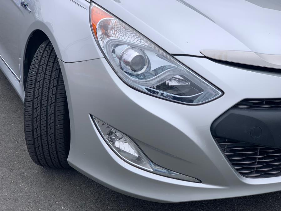 Used Hyundai Sonata Hybrid Limited 2013 | Green Light Auto Wholesale. Daly City, California Used Hyundai Sonata Hybrid Limited 2013 | Green Light Auto Wholesale. Daly City, California