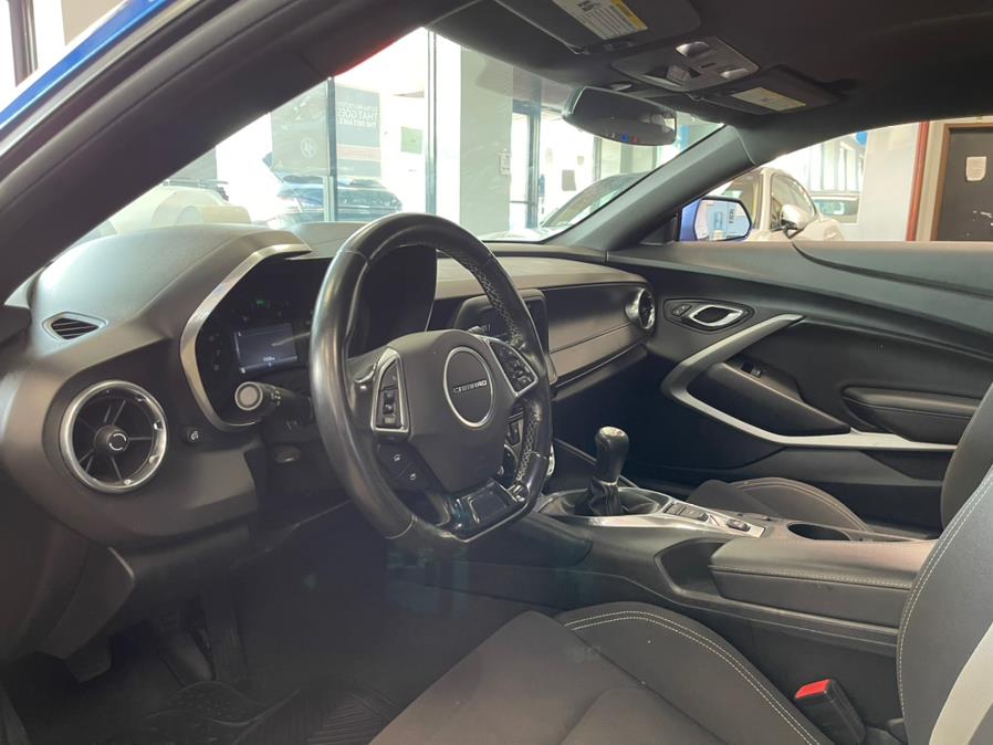 Used Chevrolet Camaro 2dr Cpe 1LT 2016 | 5 Towns Drive. Inwood, New York Used Chevrolet Camaro 2dr Cpe 1LT 2016 | 5 Towns Drive. Inwood, New York