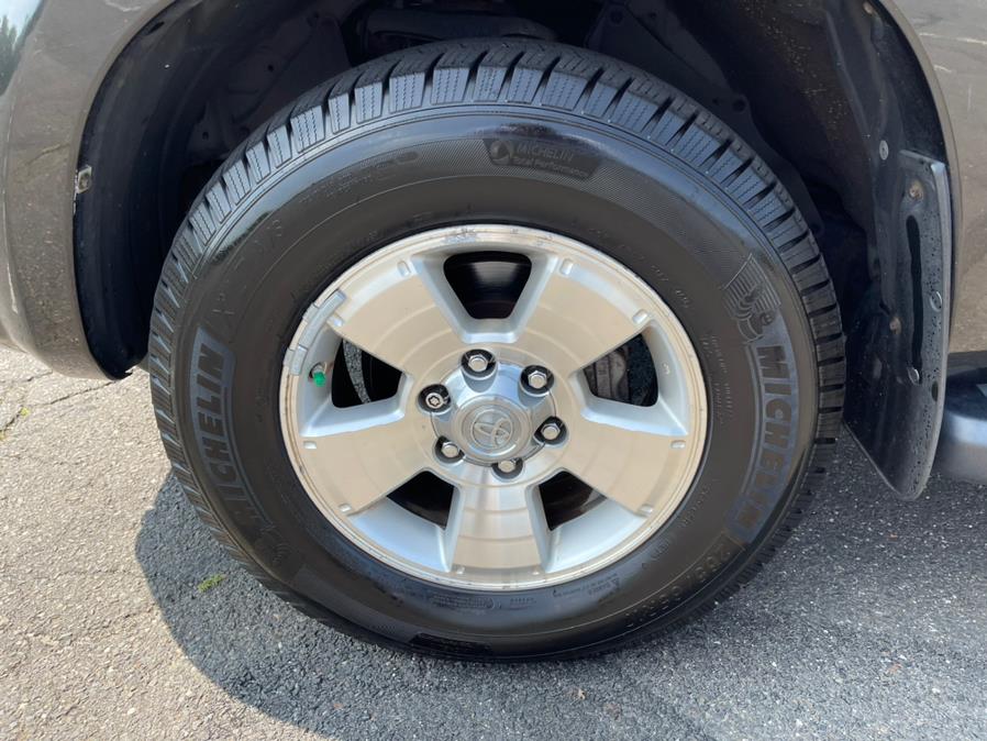 Used Toyota 4Runner 4dr SR5 Sport V6 Auto 4WD 2006 | Supreme Automotive. New Britain, Connecticut Used Toyota 4Runner 4dr SR5 Sport V6 Auto 4WD 2006 | Supreme Automotive. New Britain, Connecticut