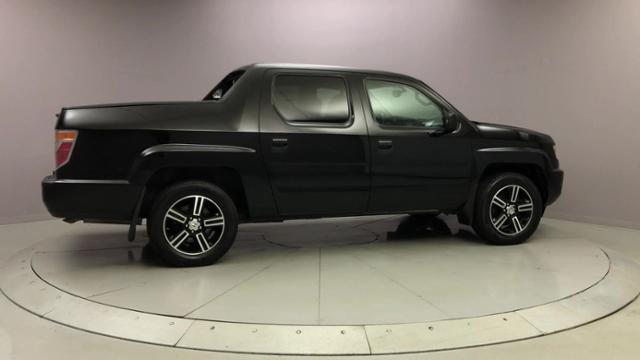 Used Honda Ridgeline 4WD Crew Cab Sport 2013 | J&M Automotive Sls&Svc LLC. Naugatuck, Connecticut Used Honda Ridgeline 4WD Crew Cab Sport 2013 | J&M Automotive Sls&Svc LLC. Naugatuck, Connecticut