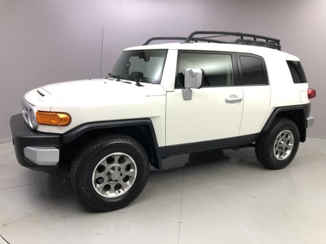 2012 Toyota Fj Cruiser 4WD 4dr Auto, available for sale in Naugatuck, Connecticut | J&M Automotive Sls&Svc LLC. Naugatuck, Connecticut