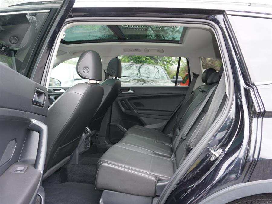 Used Volkswagen Tiguan 2.0T SEL 4Motion 2018 | Autouse. Andover, Massachusetts Used Volkswagen Tiguan 2.0T SEL 4Motion 2018 | Autouse. Andover, Massachusetts