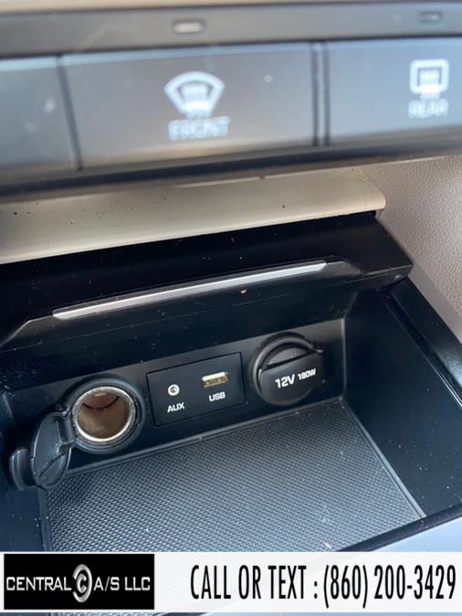 Used Hyundai Elantra Limited 2.0L Auto (Alabama) 2017 | Central A/S LLC. East Windsor, Connecticut Used Hyundai Elantra Limited 2.0L Auto (Alabama) 2017 | Central A/S LLC. East Windsor, Connecticut