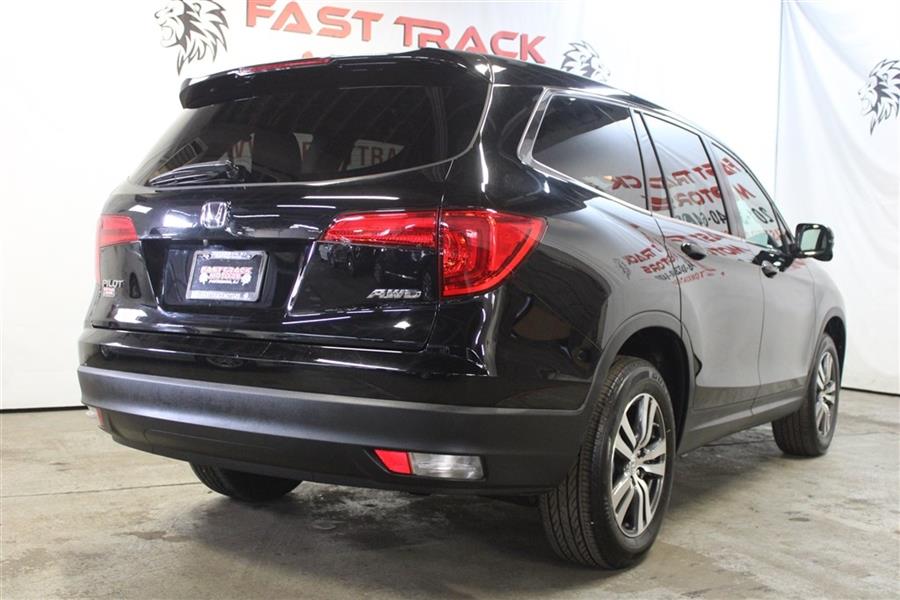 Used Honda Pilot EXL 2017 | Fast Track Motors. Paterson, New Jersey Used Honda Pilot EXL 2017 | Fast Track Motors. Paterson, New Jersey