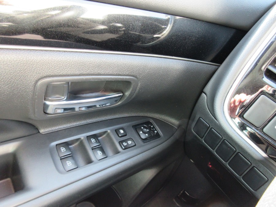 Used Mitsubishi Outlander LE FWD 2019 | Route 27 Auto Mall. Linden, New Jersey Used Mitsubishi Outlander LE FWD 2019 | Route 27 Auto Mall. Linden, New Jersey