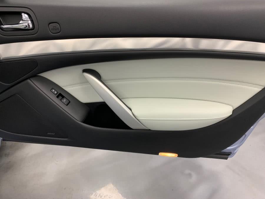 Used INFINITI G37 Convertible 2dr Base 2013 | M Auto Group. Elizabeth, New Jersey Used INFINITI G37 Convertible 2dr Base 2013 | M Auto Group. Elizabeth, New Jersey