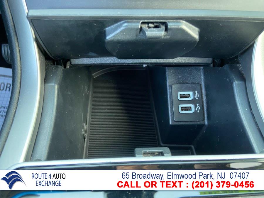 Used Ford Edge SEL AWD 2019 | Route 4 Auto Exchange. Elmwood Park, New Jersey Used Ford Edge SEL AWD 2019 | Route 4 Auto Exchange. Elmwood Park, New Jersey