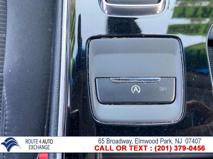 Used Ford Edge SEL AWD 2019 | Route 4 Auto Exchange. Elmwood Park, New Jersey Used Ford Edge SEL AWD 2019 | Route 4 Auto Exchange. Elmwood Park, New Jersey